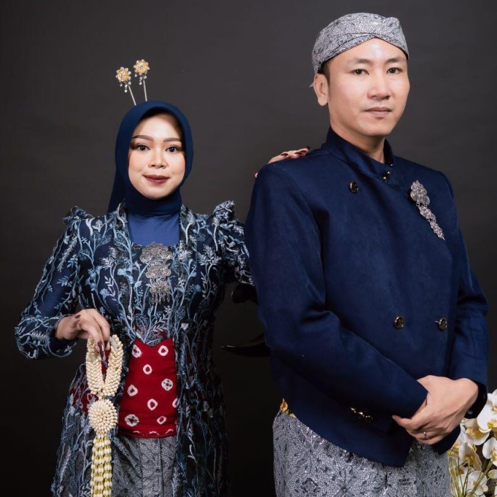 8BA11A8A-0C70-42AE-B206-4C4901C8569E