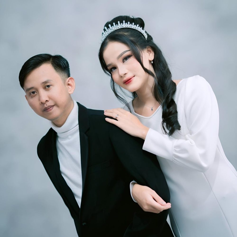 Screenshot_20251103_233139_Gallery