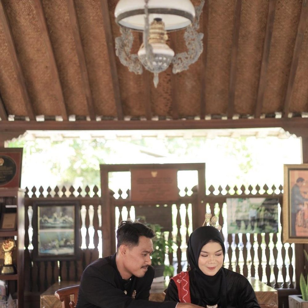 f7eb42f7-0007-4dae-bb07-88b6e705e0ba